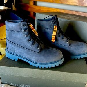 Timberland premium waterproof boot, navy, size 37.5 brand new, never worn